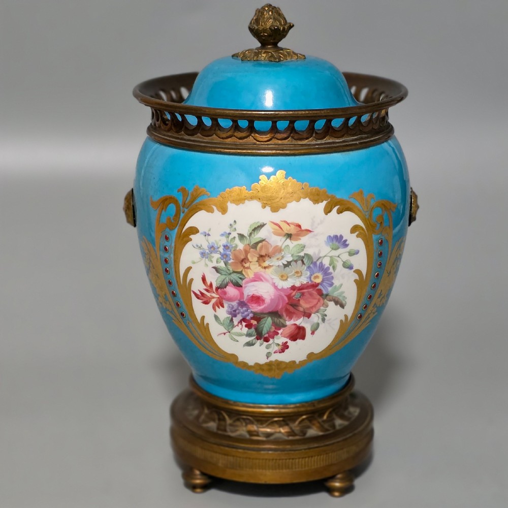 Exquisite 19thc Gilt Bronze Mounted Painted Sevres Vase 21,5cm View XVI