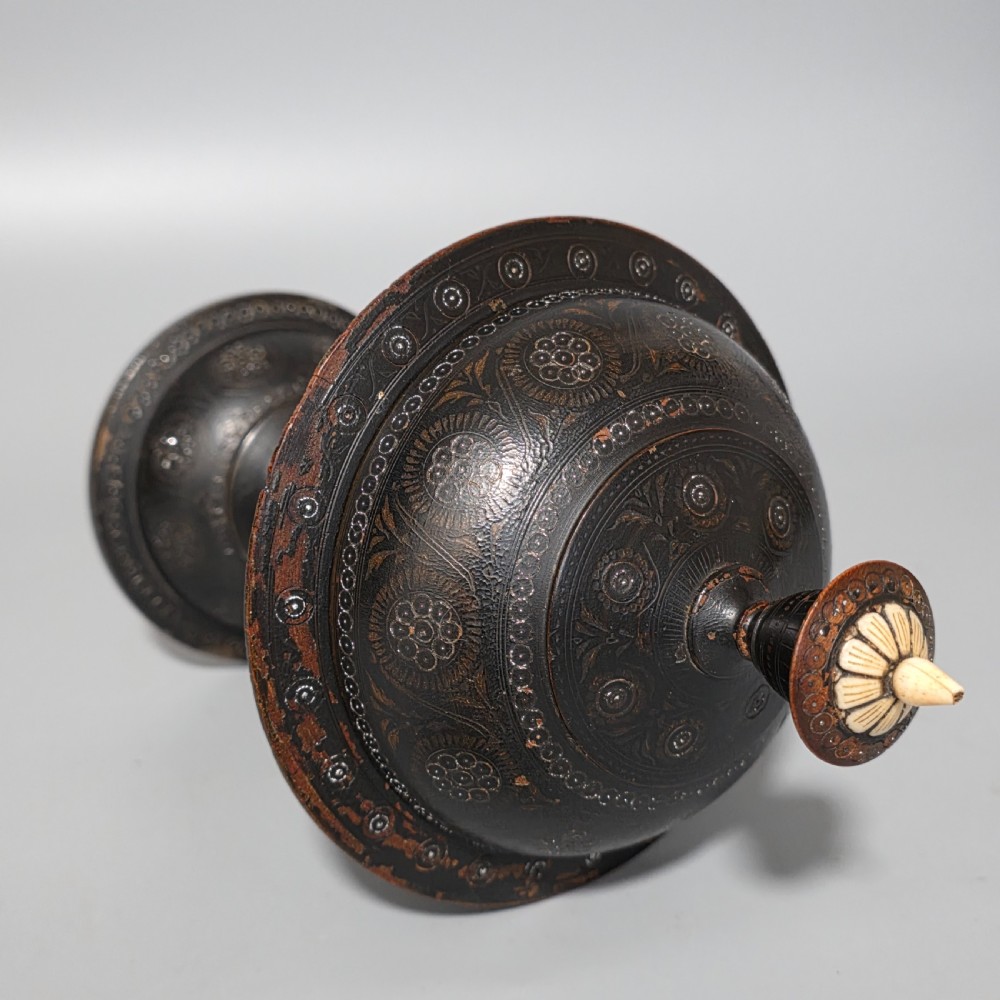 Delightful 19thc Decorated Eastern Lacquered Bowl & Cover View XII