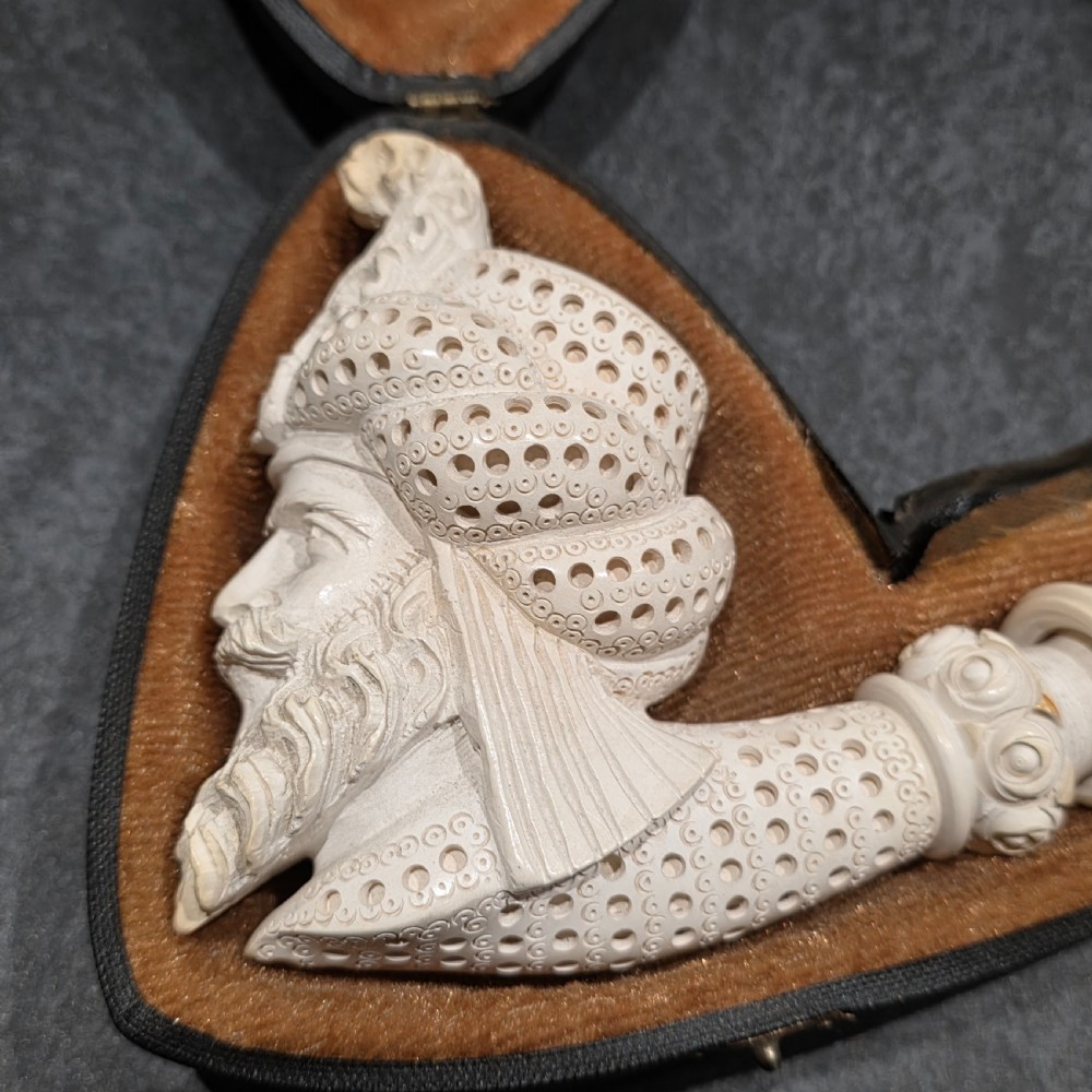 Exceptional 40.5cm Long Vintage Meerschaum Pipe of a Turk View X