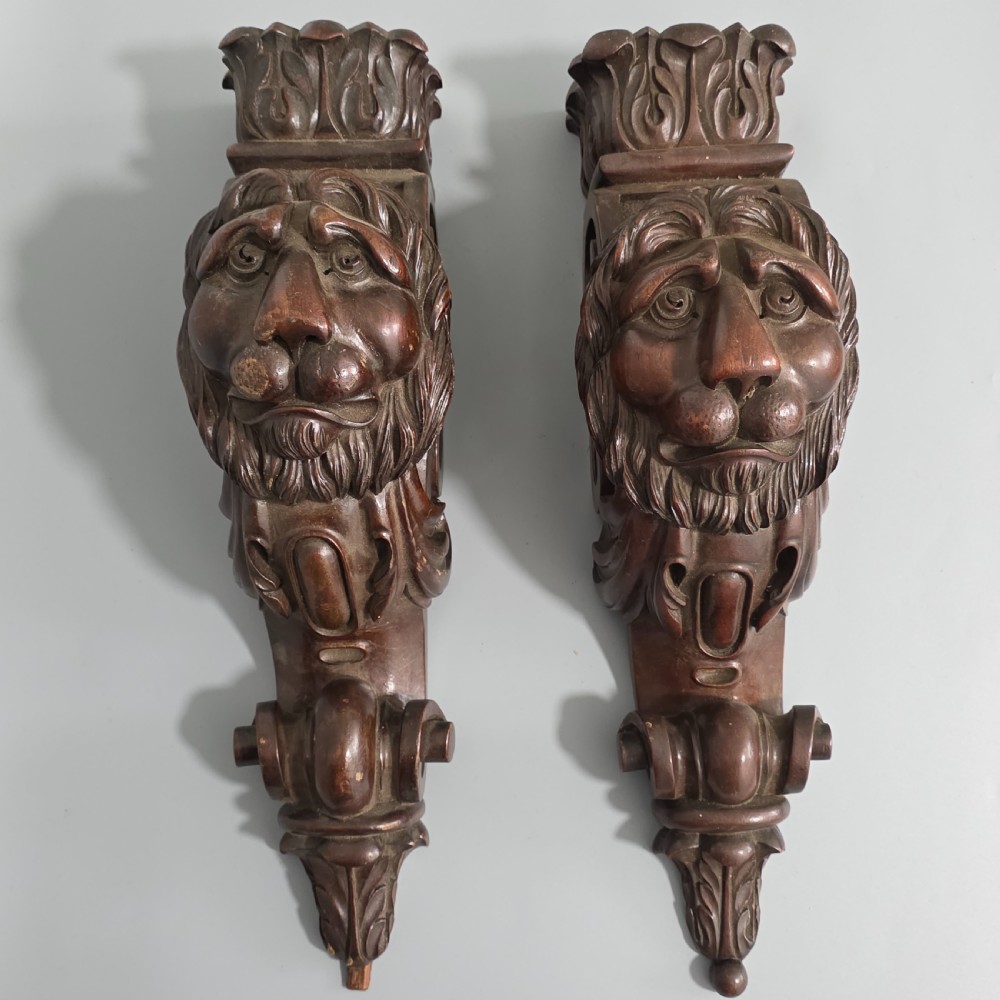 Pair of Antique Carved Wooden Lion Brackets / Shelf Supports – Large Architectural Corbels – Circa 1900 45cm
