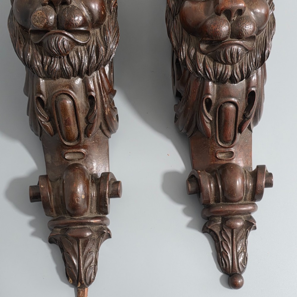 Pair of Antique Carved Wooden Lion Brackets / Shelf Supports – Large Architectural Corbels – Circa 1900 45cm
 View XV