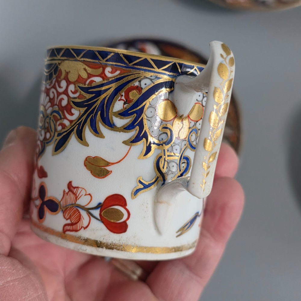 Set of 4 x Antique Samson Hancock Derby Imari Pattern Coffee Cans & Saucers – King’s Pattern – Circa 1860s View X