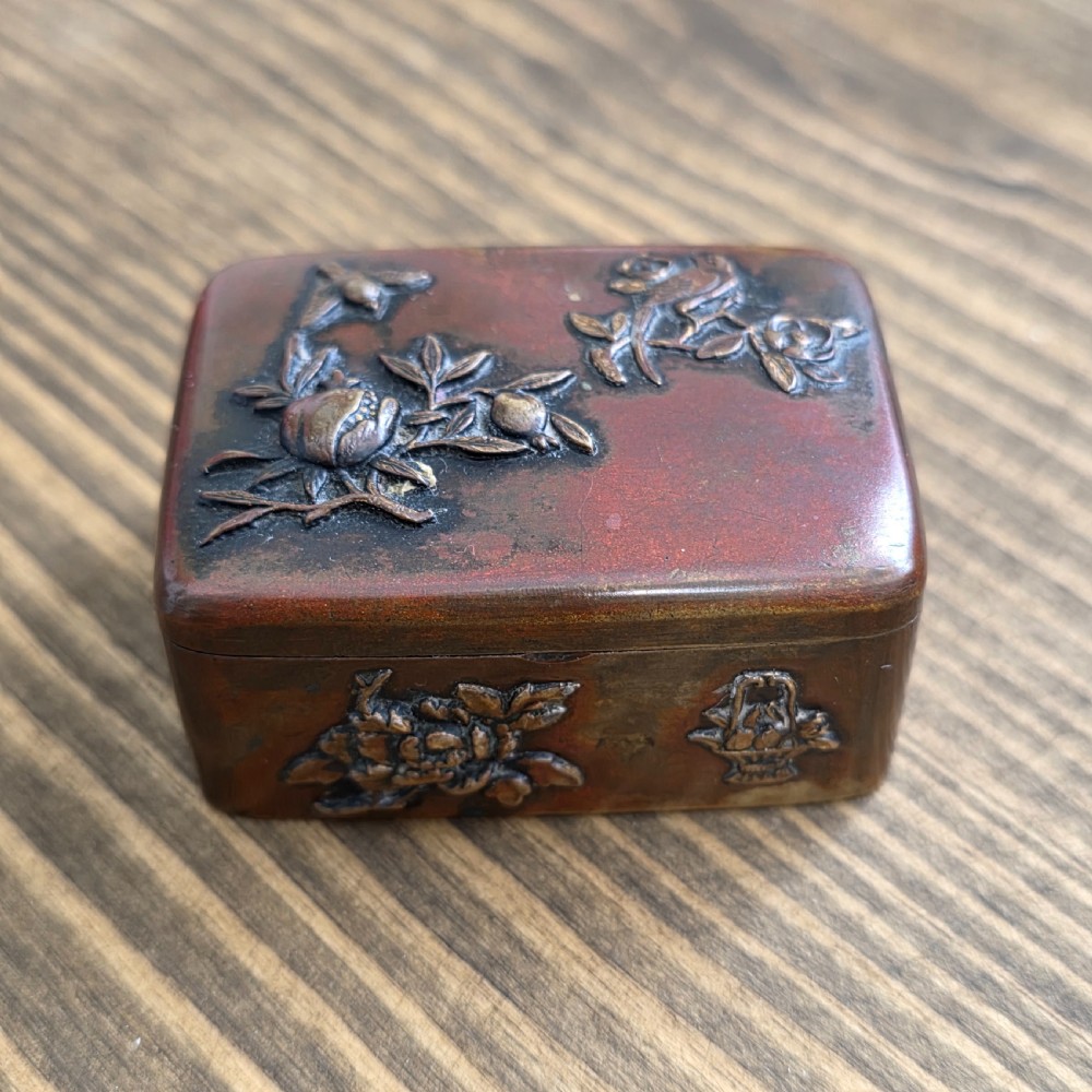 Antique Japanese Bronze/Brass Snuff Box Mid 19thc