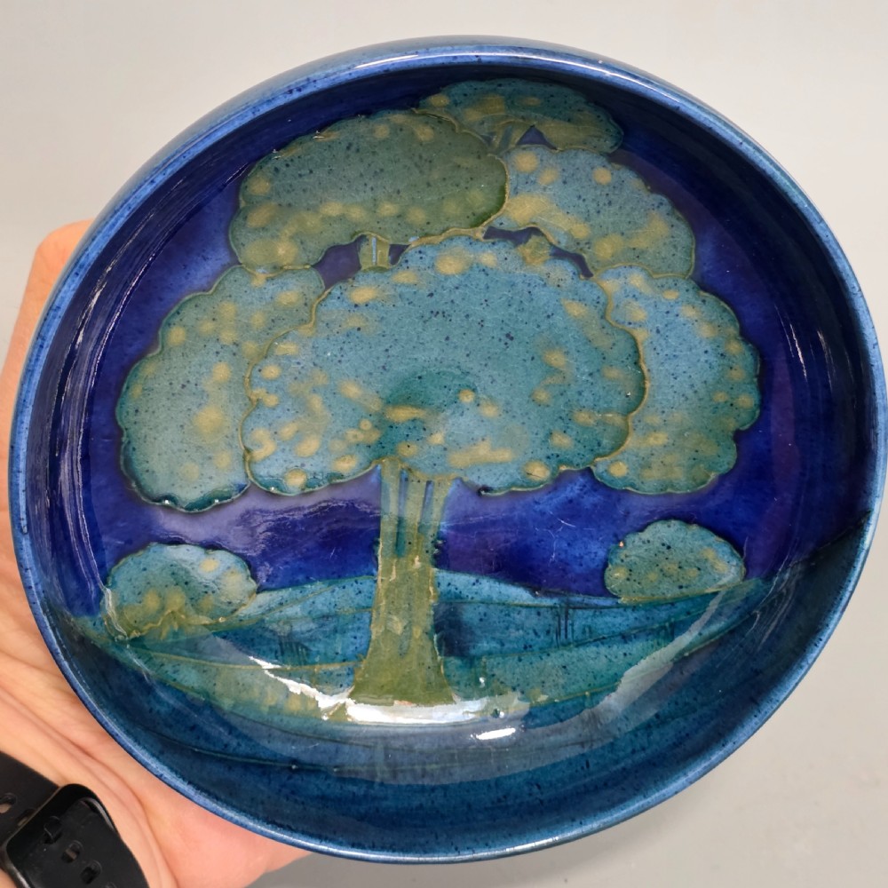 William Moorcroft Moonlit Blue Bowl c1924 Signed WM Art Pottery Dish Collectable View V
