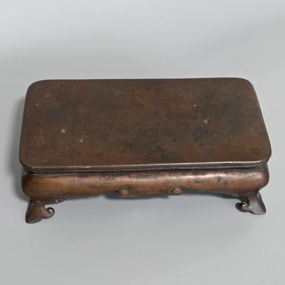 Fine Quality Early 19th Century Chinese Footed Bronze Base 21cm x 12cm  x 6.5cm View III