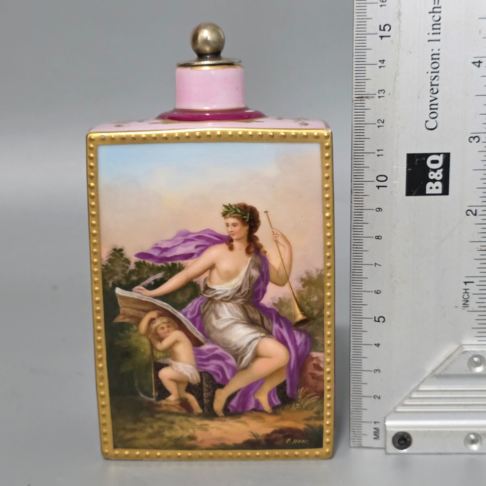 Exquisite 19th Century Royal Vienna Porcelain Tea Caddy. View III