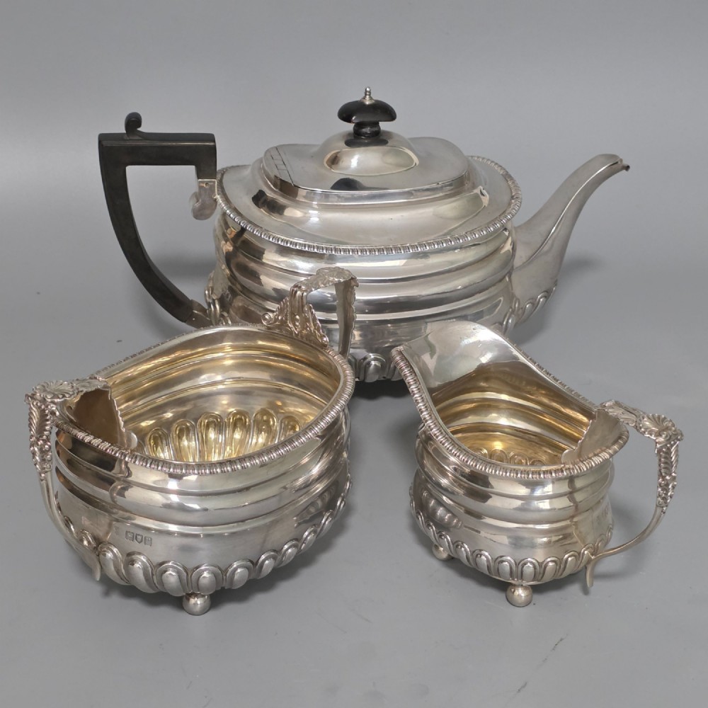 Antique Solid Silver Three-Piece Tea Set – London 1918 – Charles Stuart Harris – 1325g