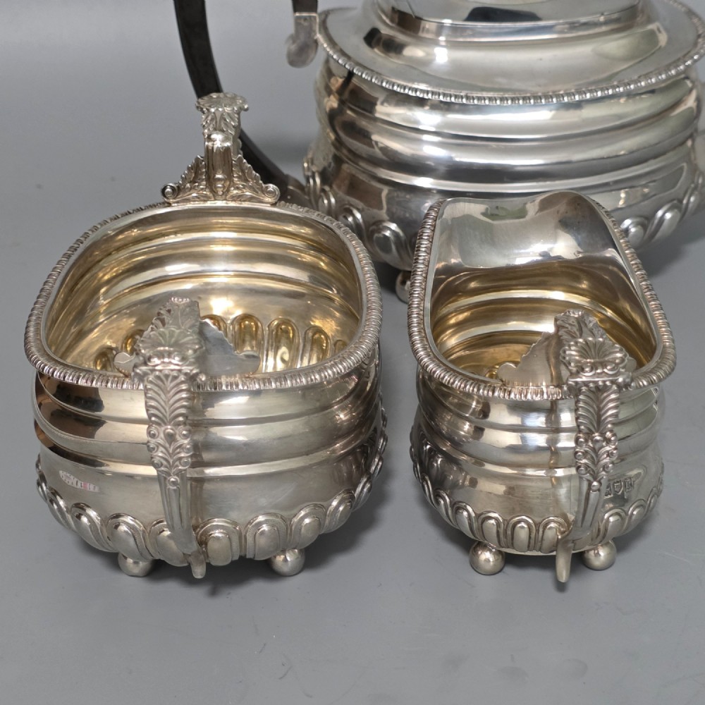 Antique Solid Silver Three-Piece Tea Set – London 1918 – Charles Stuart Harris – 1325g View II