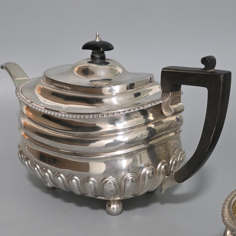 Antique Solid Silver Three-Piece Tea Set – London 1918 – Charles Stuart Harris – 1325g View XIV