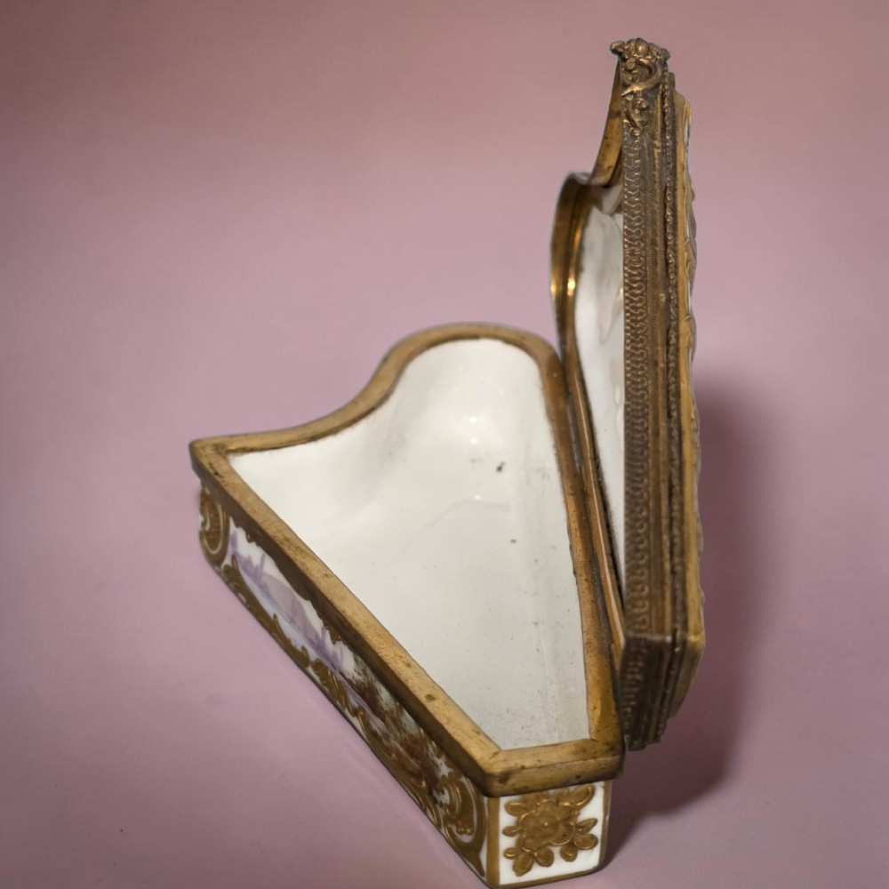 Rare 19th Century French Porcelain Snuff Box – Harp Form – Hand Painted View VII