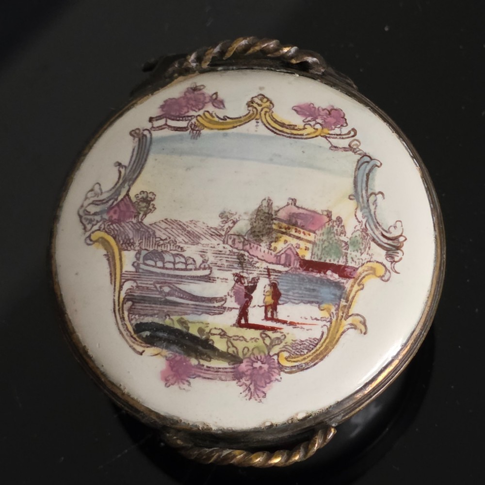 Exquisite South Staffordshire enamel snuff box, circa 1765 - Superb Condition View V