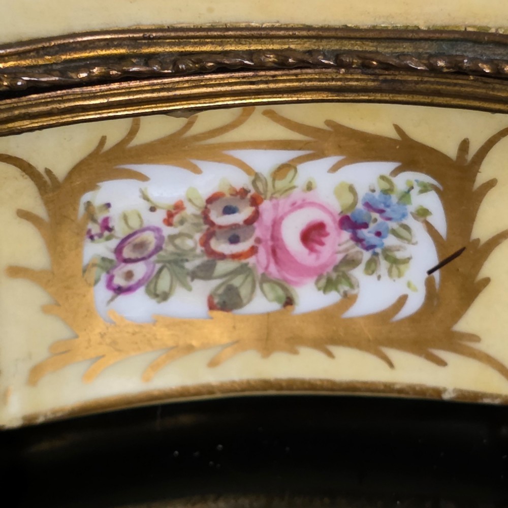 Sevres Style Yellow Ground Porcelain Box – Love Birds & Floral Decoration – c.1890 View IX