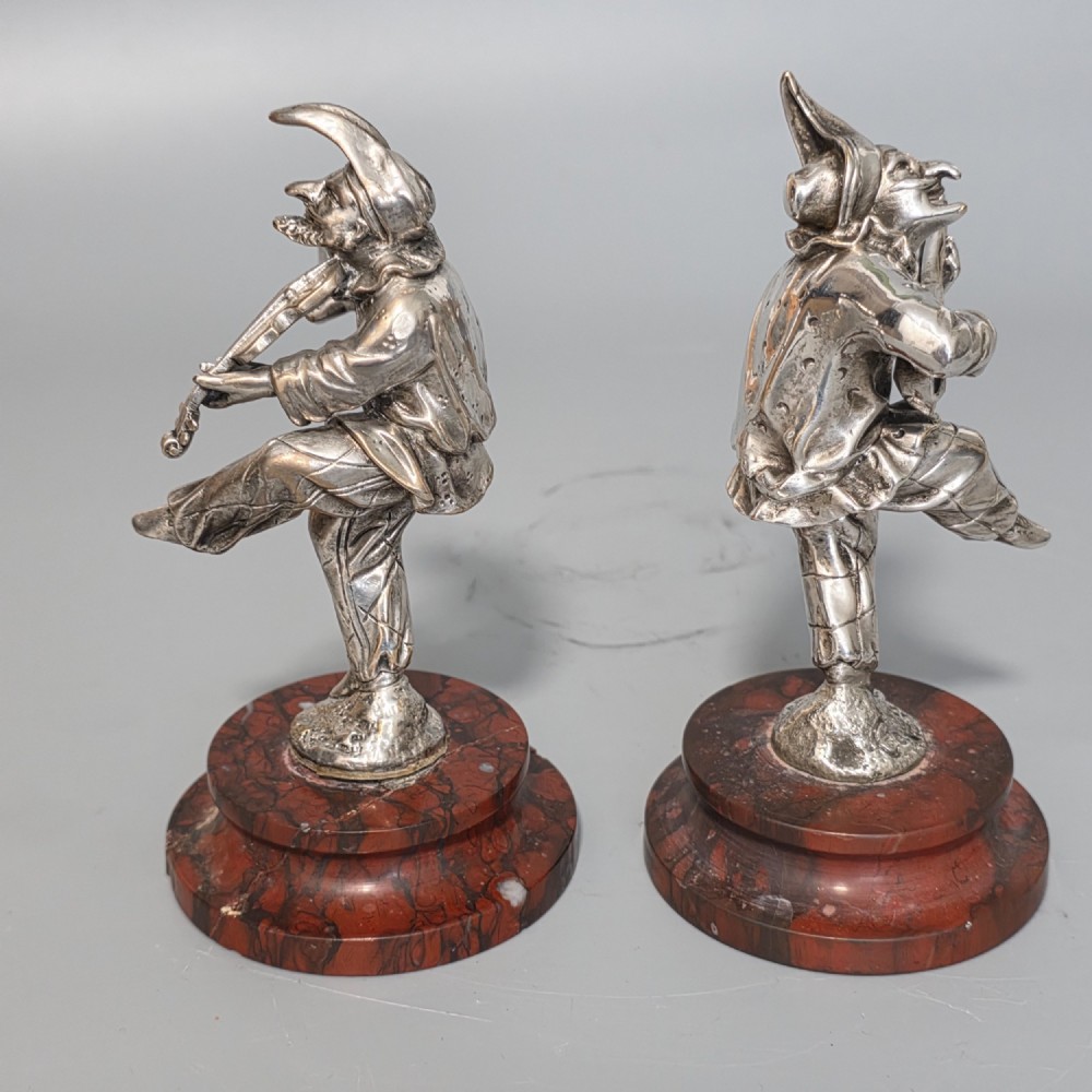 Antique Pair of Silvered Bronze Dancing Musicians – Signed “Callot”, after Émile Coriolan Hippolyte Guillemin View II