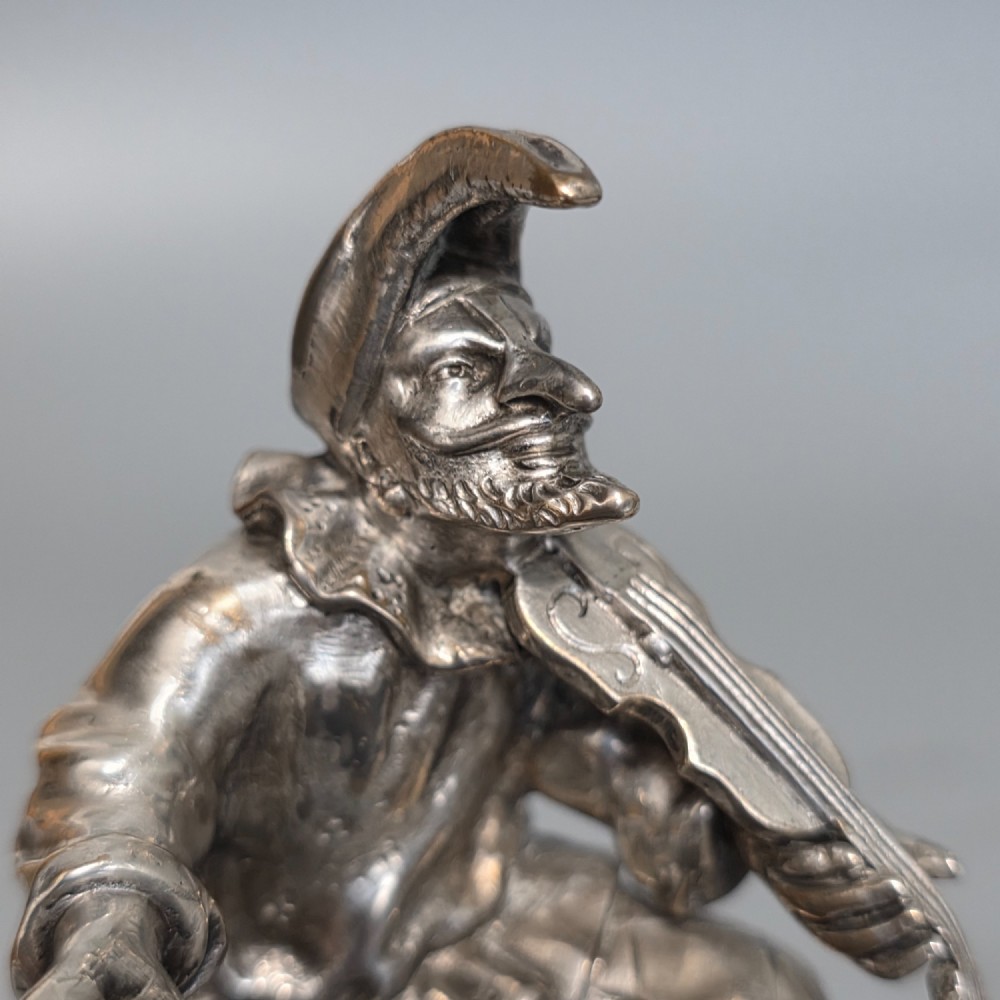 Antique Pair of Silvered Bronze Dancing Musicians – Signed “Callot”, after Émile Coriolan Hippolyte Guillemin View X