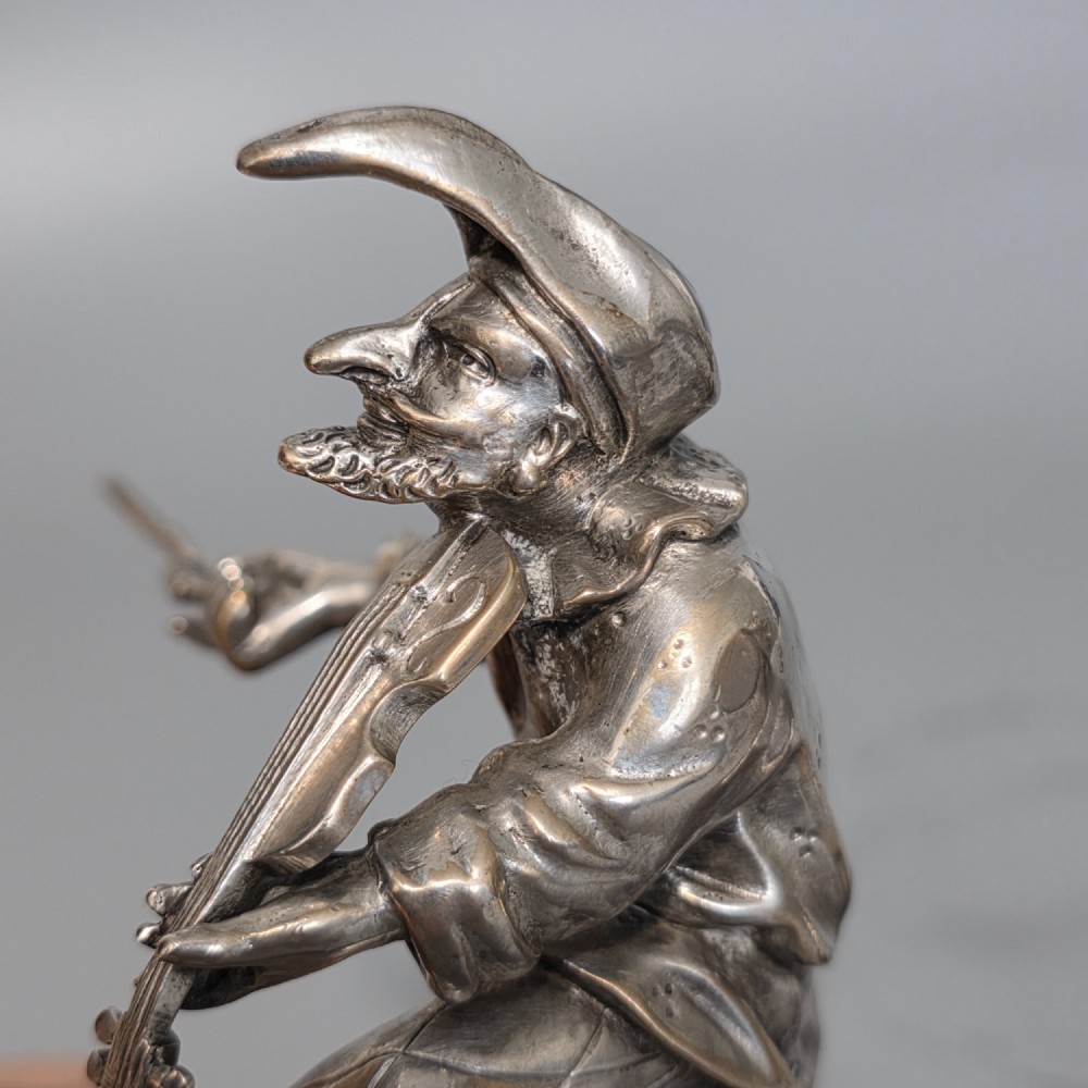 Antique Pair of Silvered Bronze Dancing Musicians – Signed “Callot”, after Émile Coriolan Hippolyte Guillemin View XIII