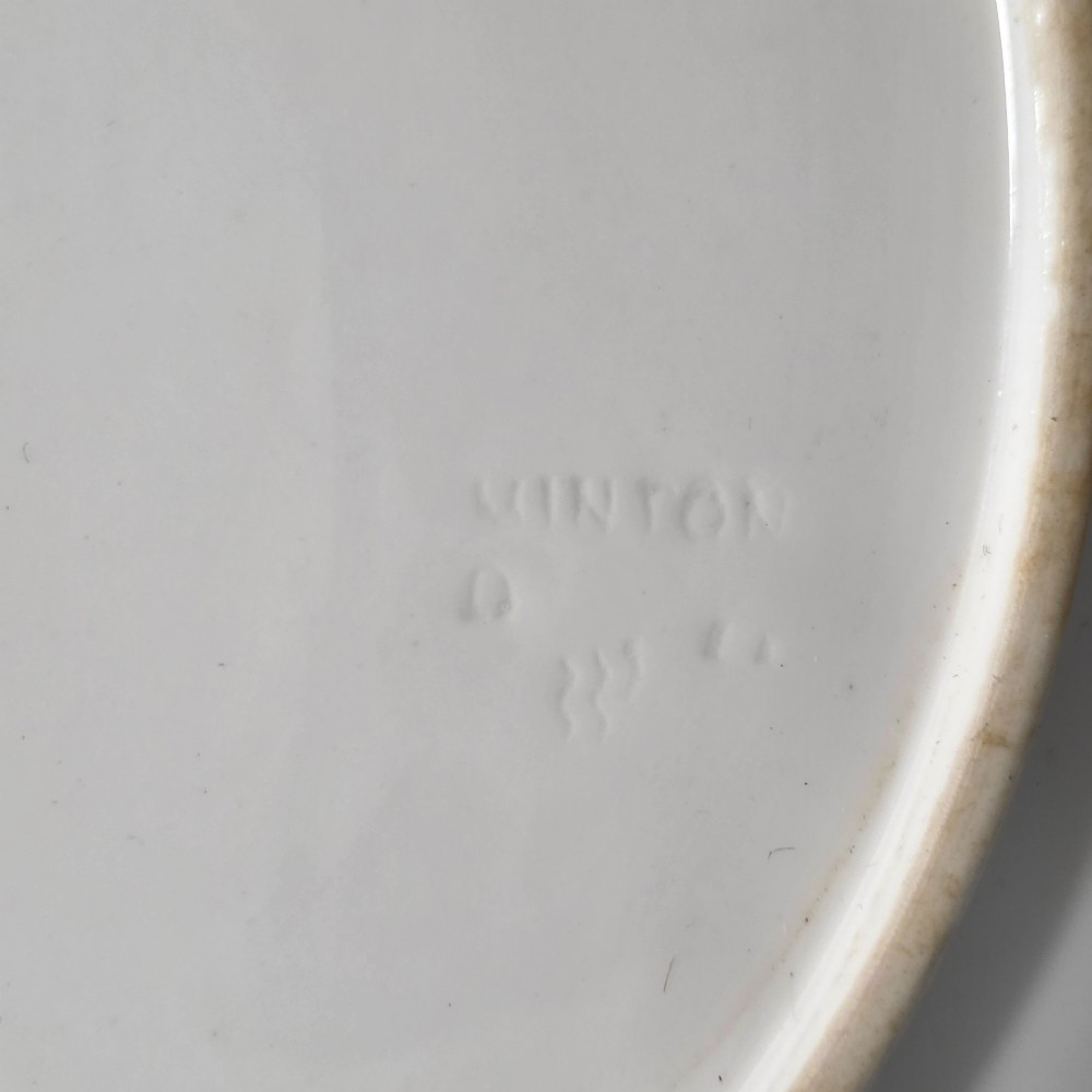Exquisite Mid 19thc Minton Puce Cherub Plate View VI
