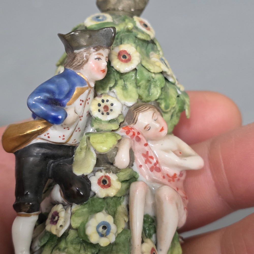 Antique German Porcelain Figural Scent Bottle & Stopper c.1850 – Chelsea Gold Anchor Style View X