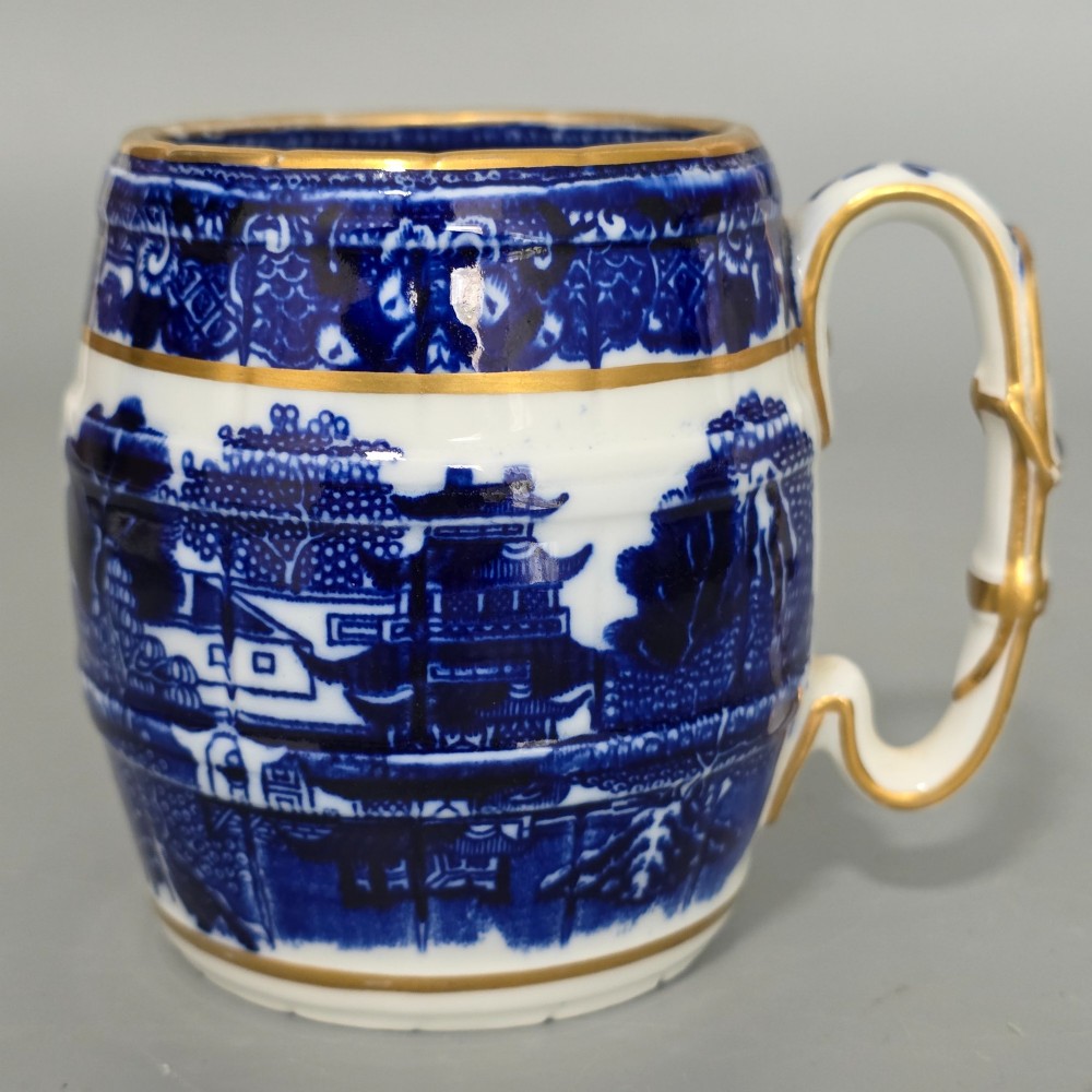 Delightful Grainger Worcester Two Temple Pattern Tankard c1880