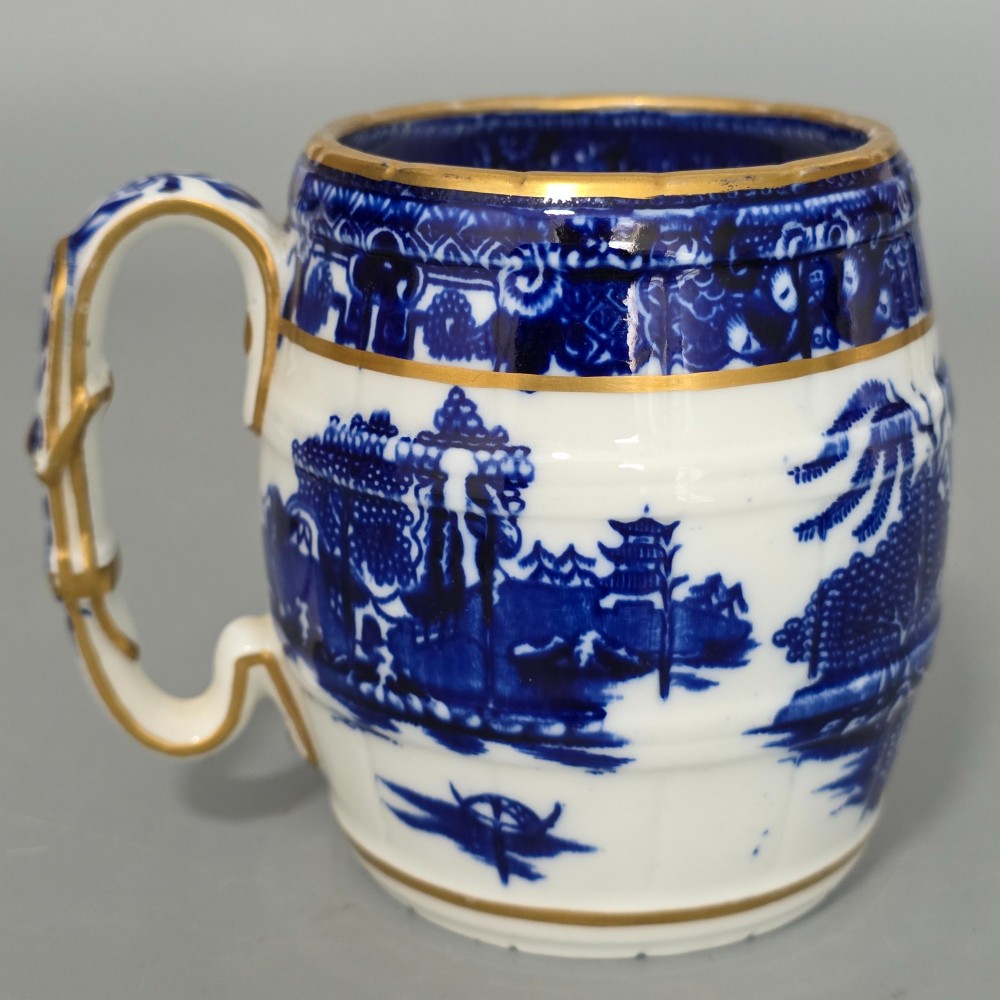 Delightful Grainger Worcester Two Temple Pattern Tankard c1880 View V