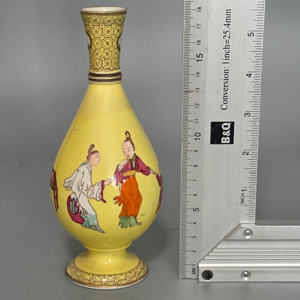 Early 19th Century Chinoiserie Porcelain Vase c.1820 – Staffordshire Interest – Hand Painted Antique Vase View XI