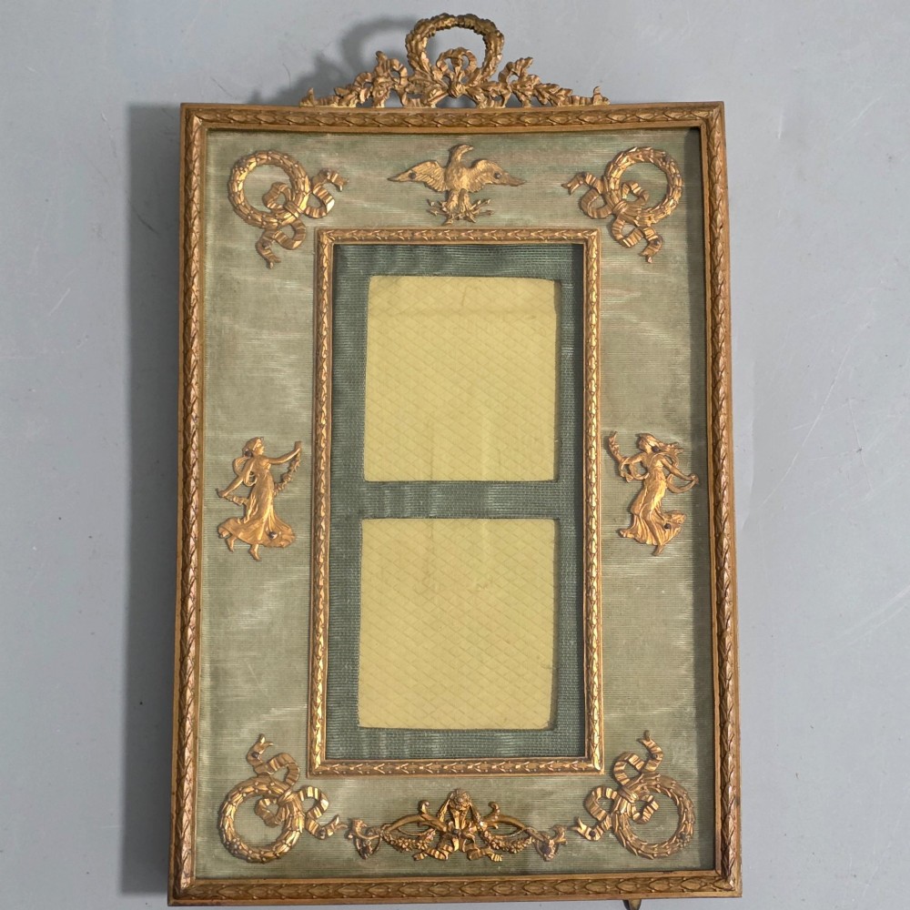 XVI style photo frame. Epoque XIXth , France circa 1900 View IX