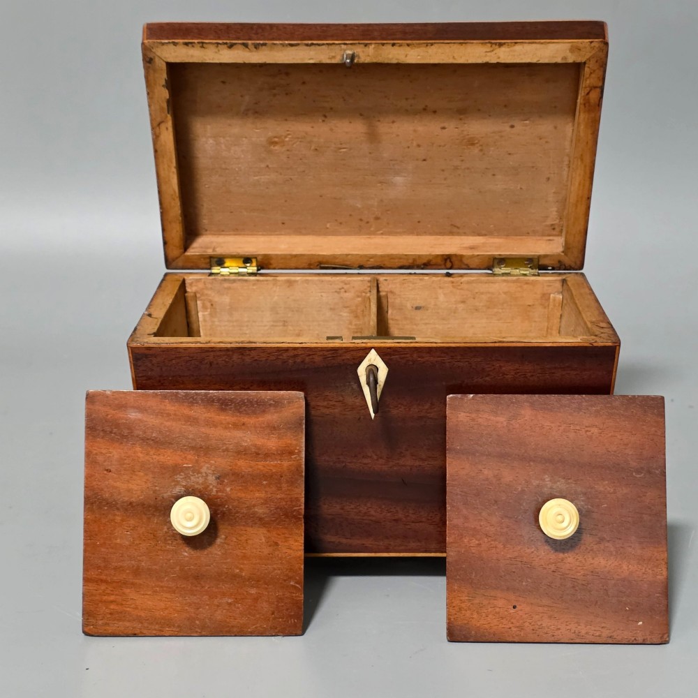 Antique Regency Quality Mahogany Inlaid Tea Caddy with Bone Escutcheon View XI