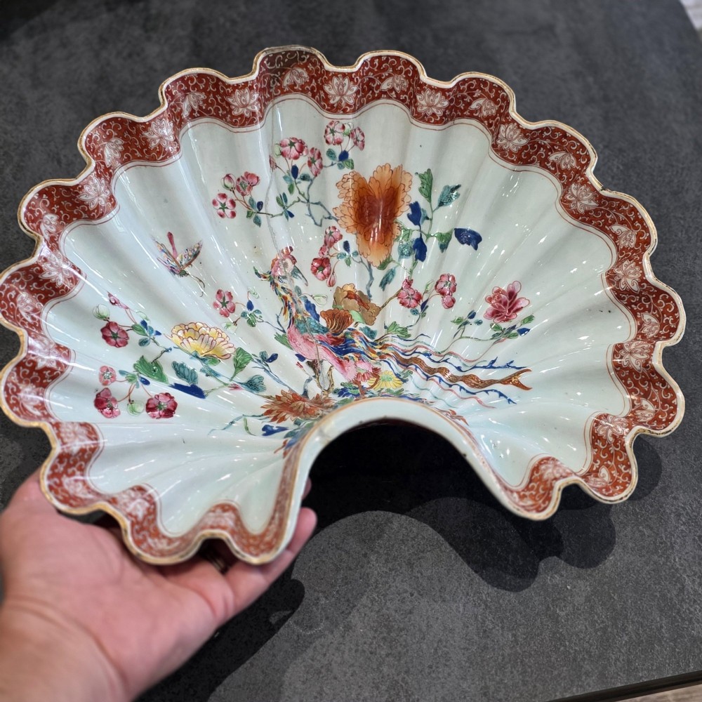Large Antique Chinese Famille Rose Shell-Shaped Export Dish – 38cm View VII