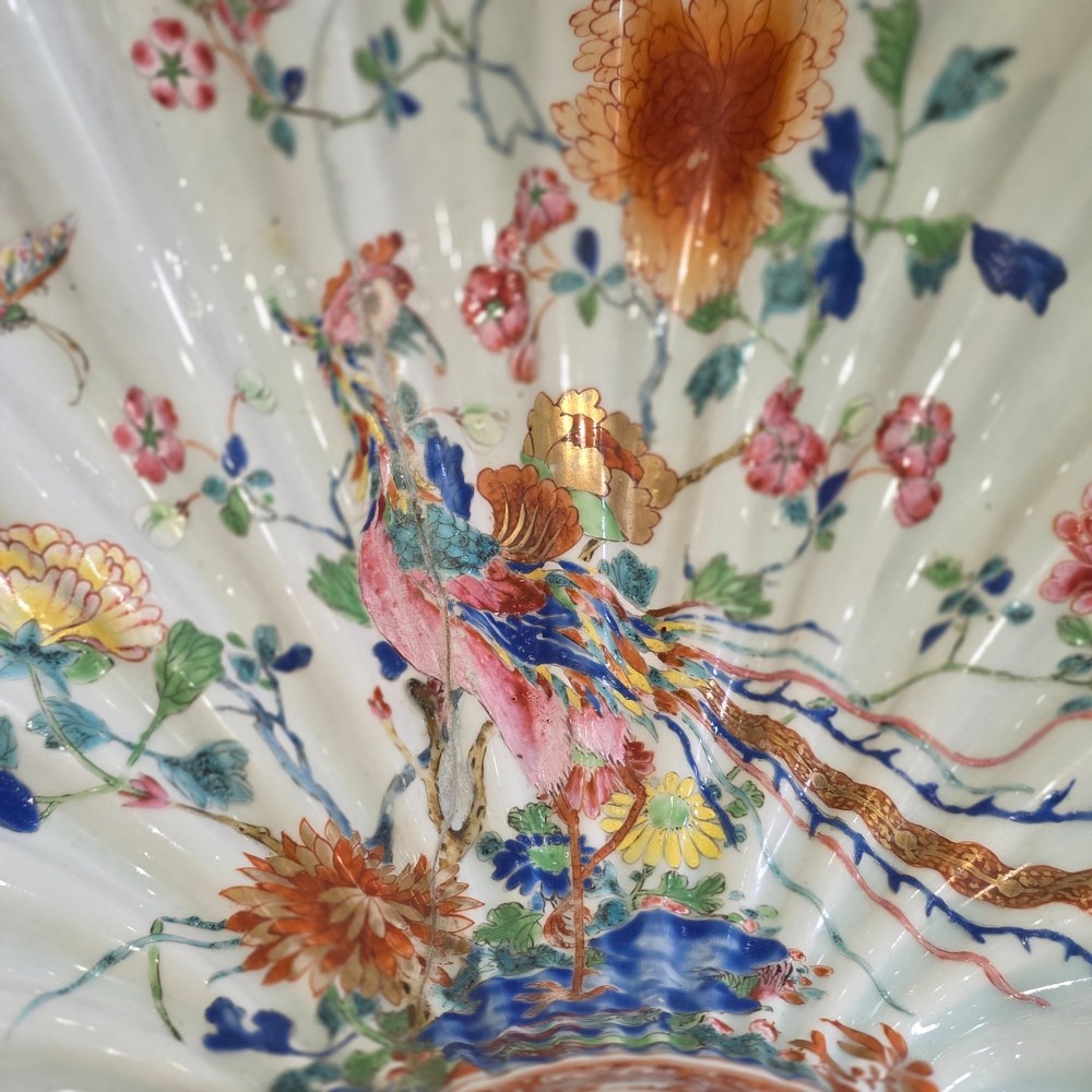 Large Antique Chinese Famille Rose Shell-Shaped Export Dish – 38cm View VIII