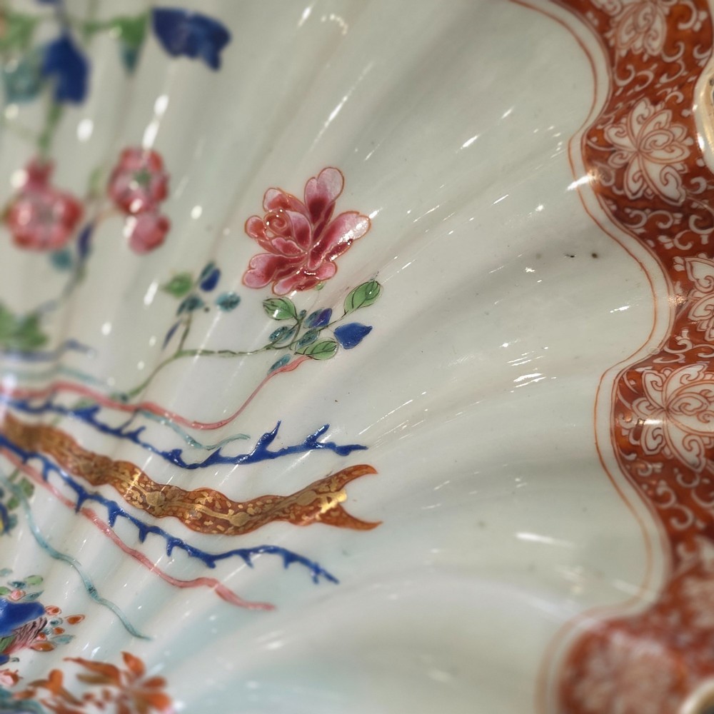 Large Antique Chinese Famille Rose Shell-Shaped Export Dish – 38cm View X