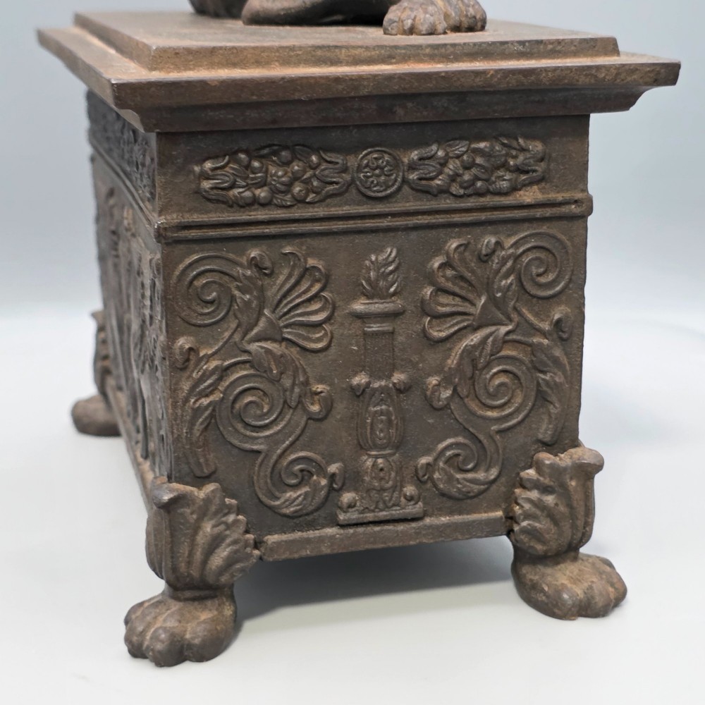 Detail View