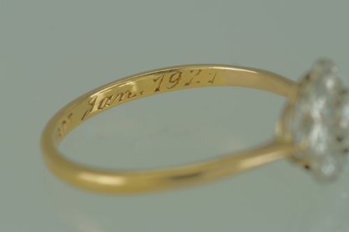 18CT GOLD CLUSTER RING OLD CUT DIAMOND ART DECO TARGET DAISY RING CIRCA 1920 - ADDITIONAL PHOTO 6