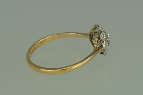 18CT GOLD CLUSTER RING OLD CUT DIAMOND ART DECO TARGET DAISY RING CIRCA 1920 - ADDITIONAL PHOTO 8