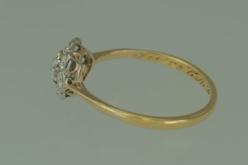 18CT GOLD CLUSTER RING OLD CUT DIAMOND ART DECO TARGET DAISY RING CIRCA 1920 - ADDITIONAL PHOTO 9