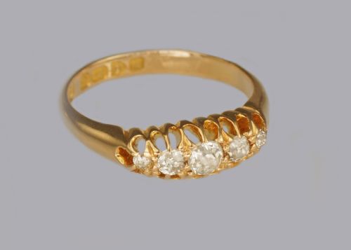 ANTIQUE OLD EUROPEAN CUT DIAMOND 18CT GOLD 5 STONE EDWARDIAN RING CHESTER 1905 - ADDITIONAL PHOTO 4
