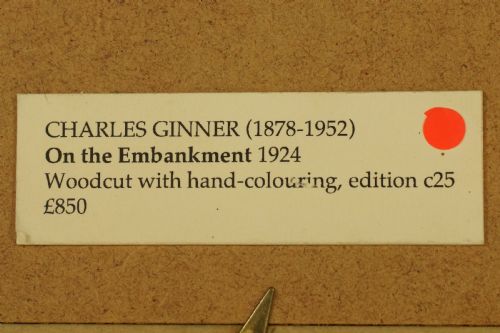 CHARLES ISAAC GINNER ON THE EMBANKMENT 1924 SIGNED ARTIST PROOF COLOURED WOODCUT - ADDITIONAL PHOTO 4
