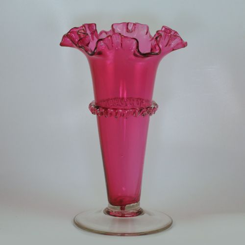 ANTIQUE CRANBERRY FRILLED RIM VASE VICTORIAN HAND BLOWN 8 34 CRIMPLED EPERGNE - ADDITIONAL PHOTO 5