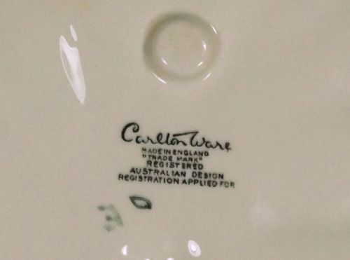 TWO CARLTON WARE RARE GREEN CREAM BUTTERCUP DISHESPLATE DISH BOWL WITH FEET - ADDITIONAL PHOTO 7