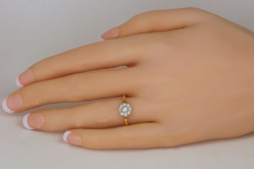 ANTIQUE18CT GOLD DIAMOND CLUSTER RING ENGLISH EDWARDIAN DAISY RING CIRCA 1910 - ADDITIONAL PHOTO 1