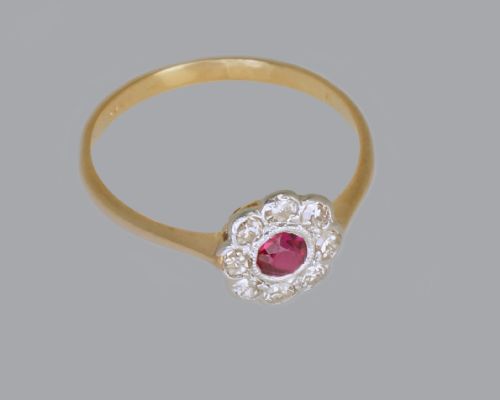 ANTIQUE RUBY DIAMOND 18CT GOLD DAISY RING VINTAGE EDWARDIAN 1920S CLUSTER RING - ADDITIONAL PHOTO 2