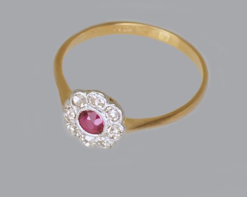 ANTIQUE RUBY DIAMOND 18CT GOLD DAISY RING VINTAGE EDWARDIAN 1920S CLUSTER RING - ADDITIONAL PHOTO 4