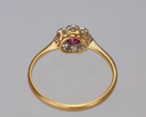 ANTIQUE RUBY DIAMOND 18CT GOLD DAISY RING VINTAGE EDWARDIAN 1920S CLUSTER RING - ADDITIONAL PHOTO 5