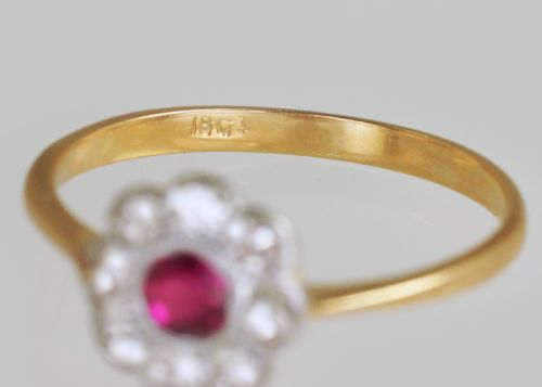 ANTIQUE RUBY DIAMOND 18CT GOLD DAISY RING VINTAGE EDWARDIAN 1920S CLUSTER RING - ADDITIONAL PHOTO 9