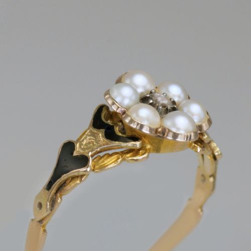 GEORGIAN MEMORIAL RING DIAMOND PEARL BLACK ENAMEL 18CT GOLD ANTIQUE RING CIRCA 1830 ESTATE RING - ADDITIONAL PHOTO 1