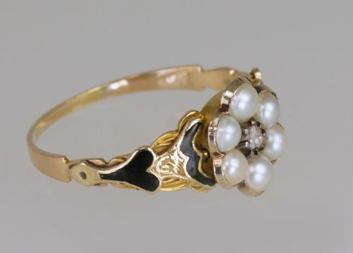GEORGIAN MEMORIAL RING DIAMOND PEARL BLACK ENAMEL 18CT GOLD ANTIQUE RING CIRCA 1830 ESTATE RING - ADDITIONAL PHOTO 4