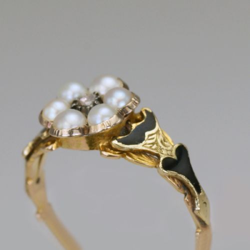 GEORGIAN MEMORIAL RING DIAMOND PEARL BLACK ENAMEL 18CT GOLD ANTIQUE RING CIRCA 1830 ESTATE RING - ADDITIONAL PHOTO 5
