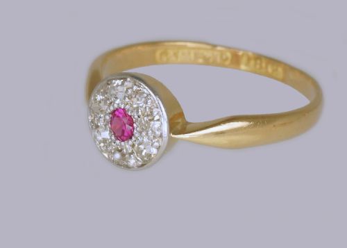 ART DECO RUBY DIAMOND CLUSTER RING VINTAGE 18CT GOLD 1920'S ANTIQUE DAISY RING - ADDITIONAL PHOTO 1