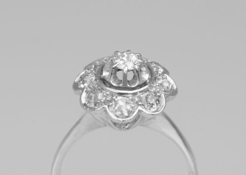 18CT GOLD DIAMOND CLUSTER RING FRENCH RETRO 100CT DIAMOND ART DECO RING CIRCA 1920 - ADDITIONAL PHOTO 20