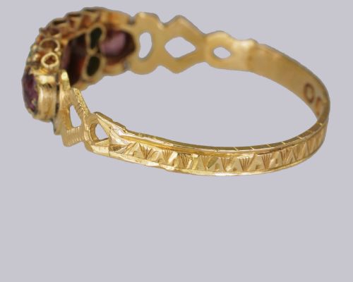 ANTIQUE 18CT GOLD AMETHYST EMERALD ENGLISH ORNATE MID VICTORIAN RING CIRCA 1870 - ADDITIONAL PHOTO 8
