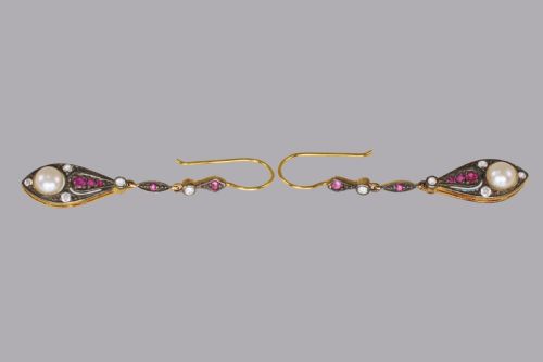 VINTAGE PEARL DIAMOND RUBY DANGLE 18CT GOLD EDWARDIAN STYLE 2 DROP EARRINGS - ADDITIONAL PHOTO 2
