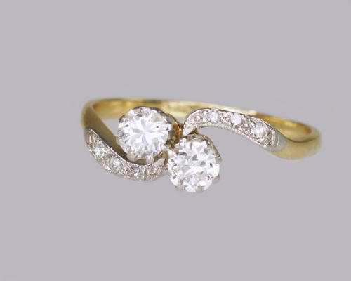 DIAMOND 2 STONE TWIST RING ANTIQUE EDWARDIAN TOI MOI ENGAGEMENT RING CIRCA1910 - ADDITIONAL PHOTO 4